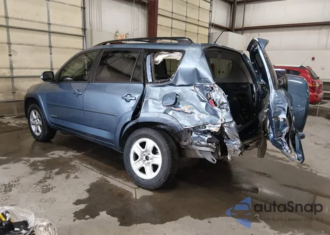 2011 Toyota Rav4 Limited V6 z USA, uszkodzony, nr VIN 2T3YK4DV1BW012439